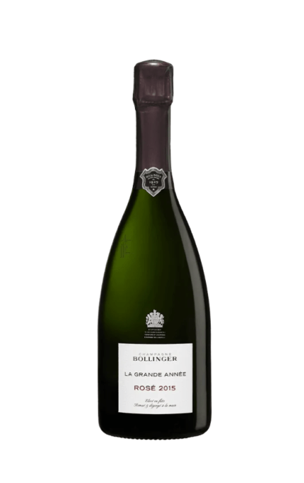 Bouteille de Champagne Bollinger La Grande Année Rosé 2015, un vin prestigieux avec une étiquette raffinée soulignant la qualité du millésime.