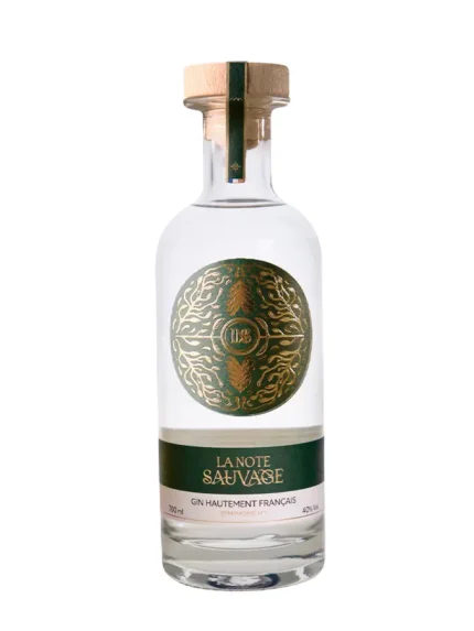 Bouteille de gin français La Note Sauvage - Symphonie N°1, ornée d'un design vert et doré élégant.